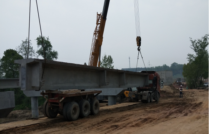 架梁施工現場 架梁施工現場