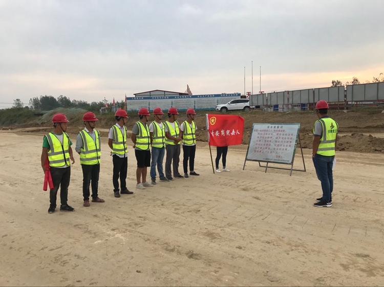 周一晨會.jpg 周一晨會.jpg